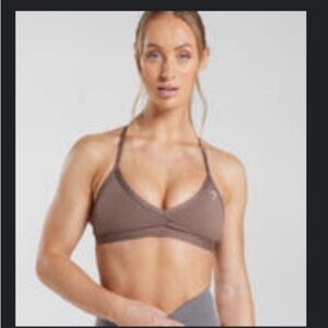 Gymshark
Minimal Sports
Bra - Truffle
Brown